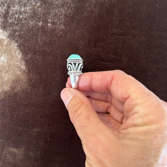 Vintage Sterling Silver Stamped 925 Genuine Turquoise Ring Large and Chunky 🤩 - Picture 4 of 11